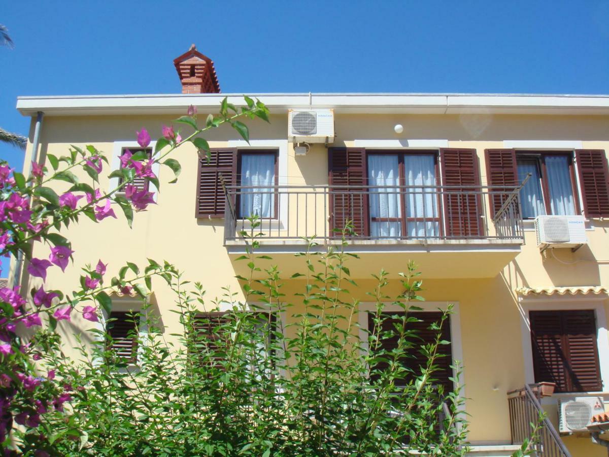 Andrino Apartment Mali Losinj Bagian luar foto