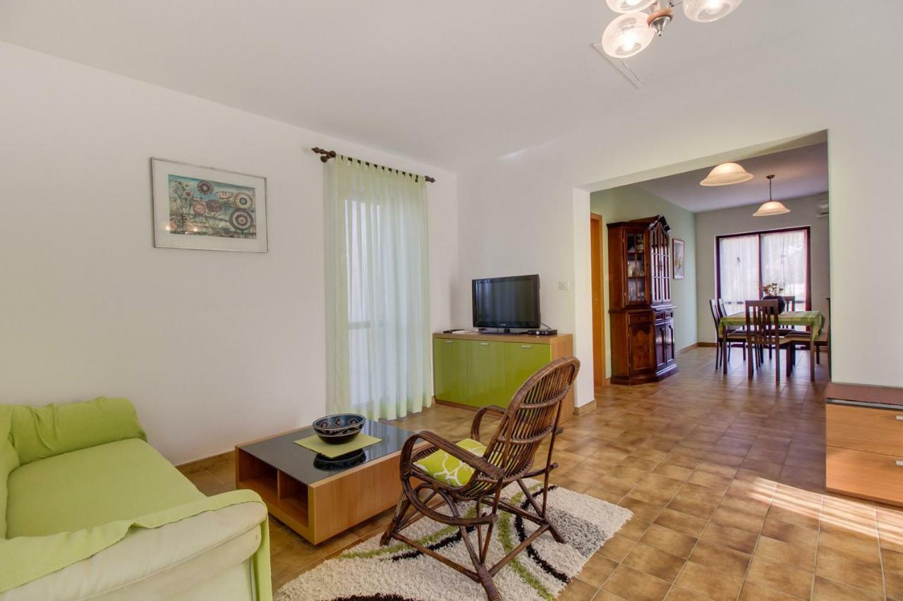 Andrino Apartment Mali Losinj Bagian luar foto