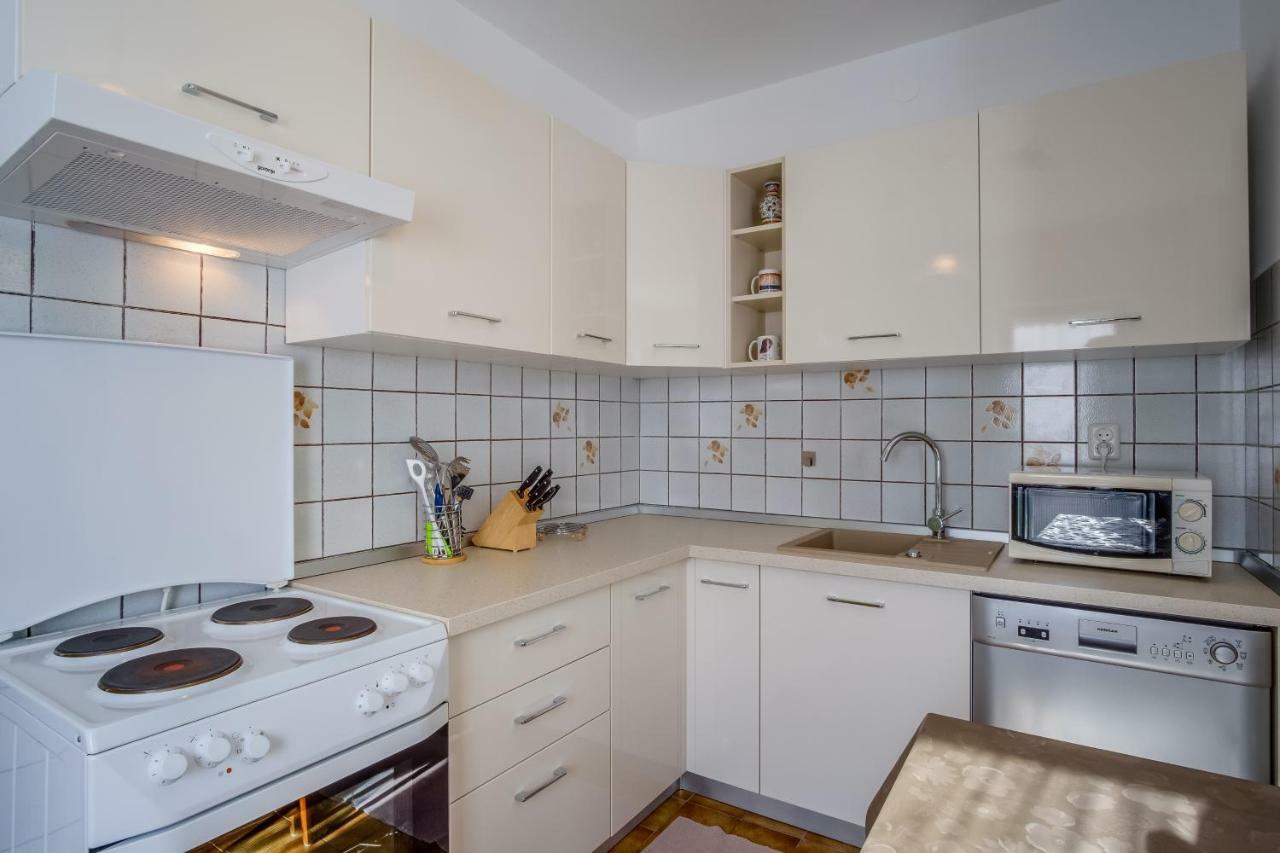 Andrino Apartment Mali Losinj Bagian luar foto